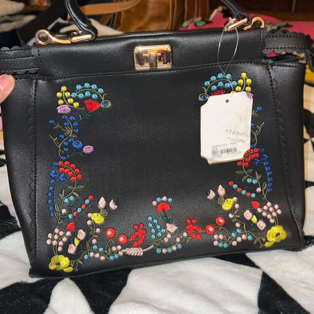 Handbag  republic black purse women’s- Brand new